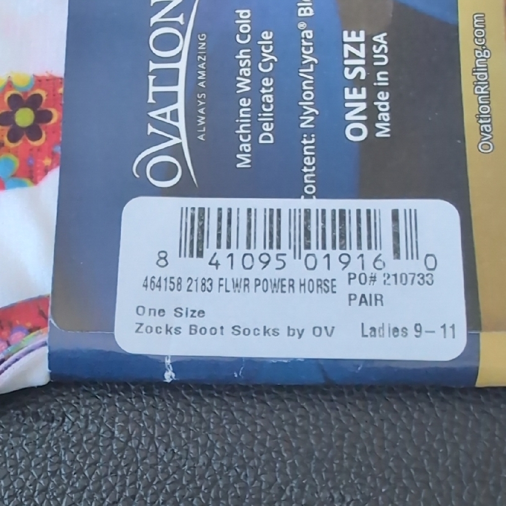 Ovation Zocks Colorful Horse Print Socks - Picture 3 of 3
